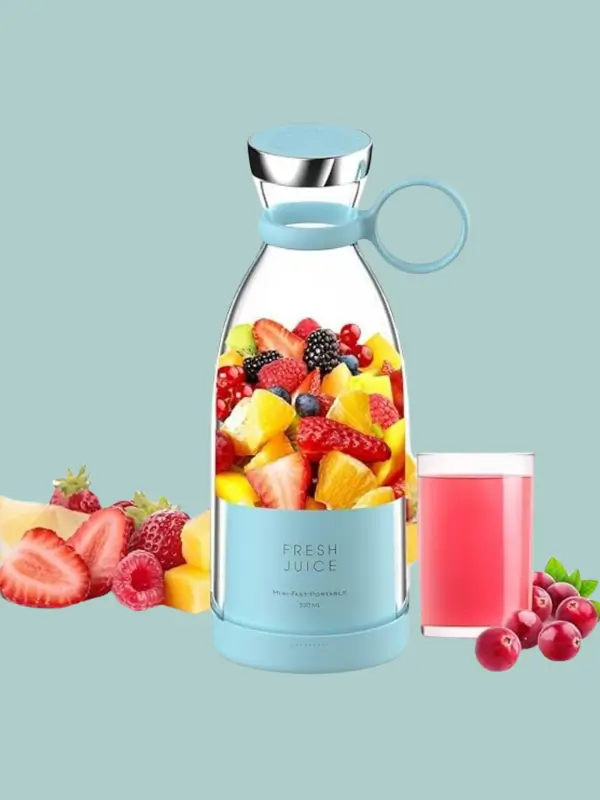 Cordless blender blending juice with one-button press
