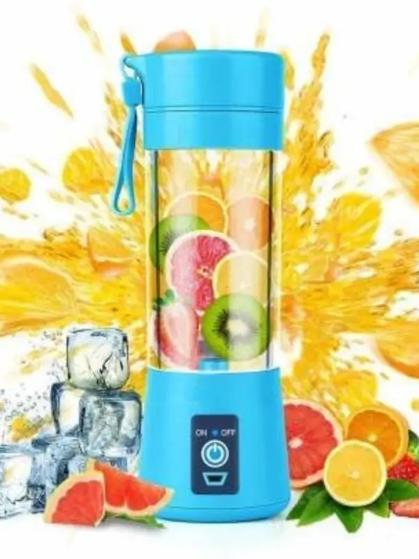 PixelPush 6-blade blue juicer with citrus and kiwi inside