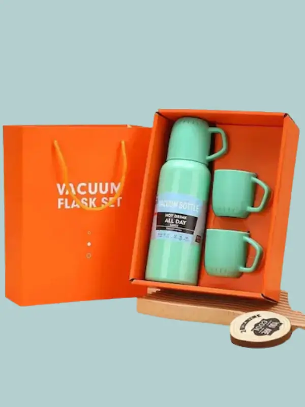 Gift set with mint green hot and cold bottle and matching cups