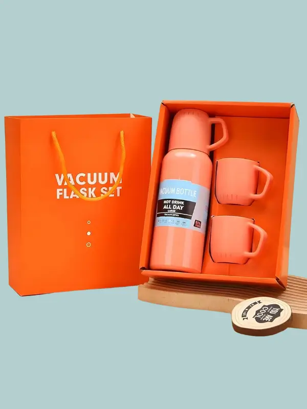 Goldshyne peach vacuum flask gift set with two matching cups